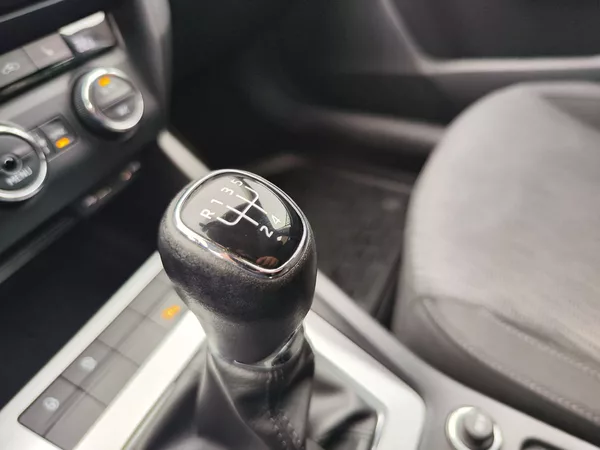 Škoda Octavia 1.6 TDI/81kW Style - foto 21