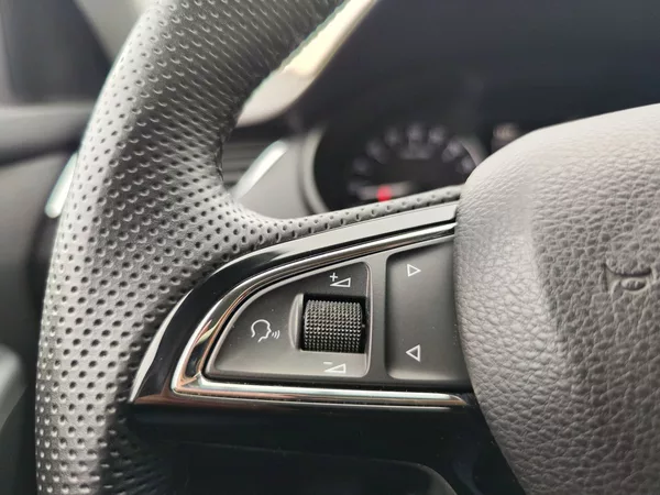 Škoda Octavia 1.6 TDI/81kW Style - foto 22