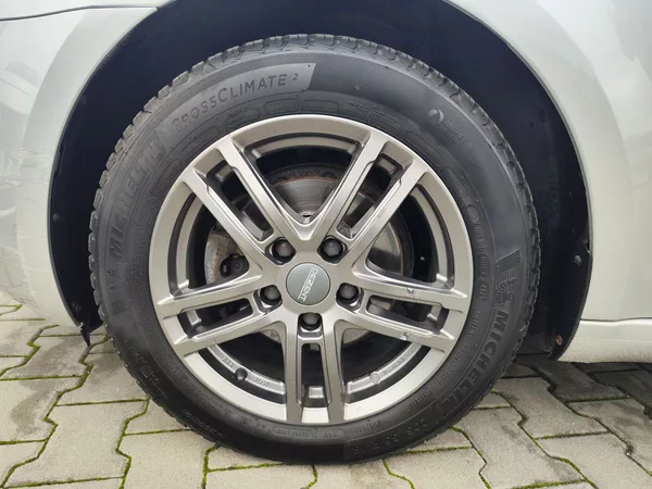 Škoda Octavia 1.6 TDI/81kW Style - foto 28