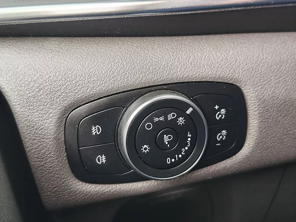 Ford Tourneo Custom 2.0 EcoBlue/125kW Titanium L2 - foto 28
