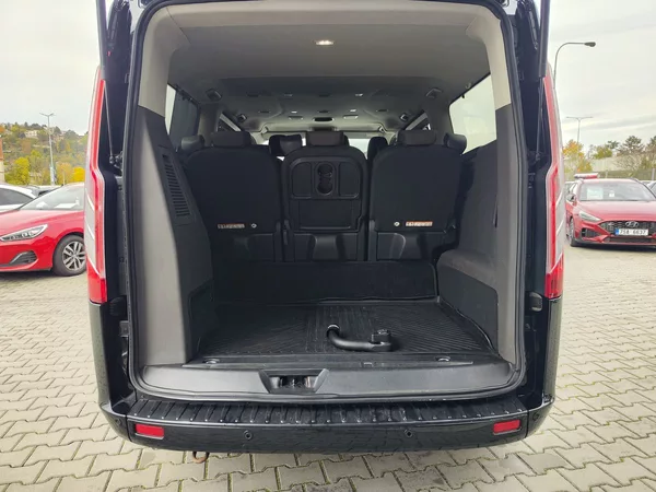 Ford Tourneo Custom 2.0 EcoBlue/125kW Titanium L2 - foto 9