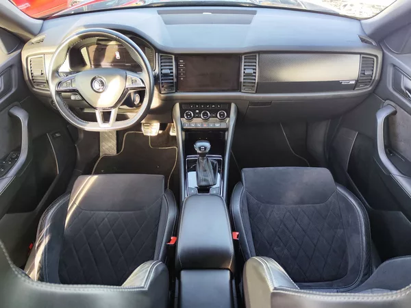 Škoda Kodiaq 2.0 TDI/140kW Sportline DSG 4x - foto 16