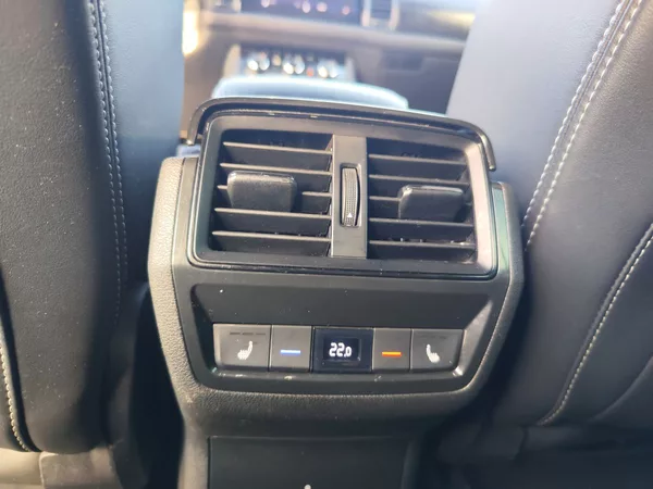 Škoda Kodiaq 2.0 TDI/140kW Sportline DSG 4x - foto 17