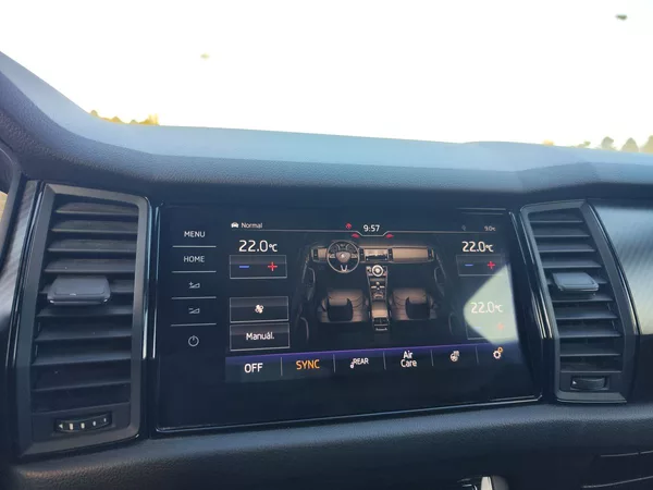 Škoda Kodiaq 2.0 TDI/140kW Sportline DSG 4x - foto 26