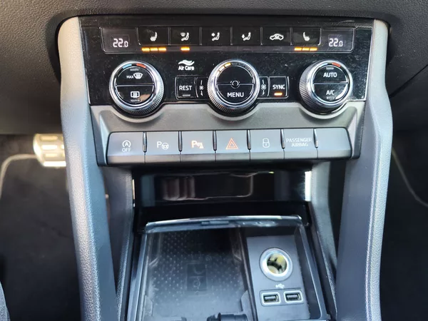 Škoda Kodiaq 2.0 TDI/140kW Sportline DSG 4x - foto 29