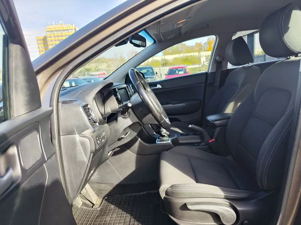 Kia Sportage 1.6 GDI/97kW Exclusive - foto 14