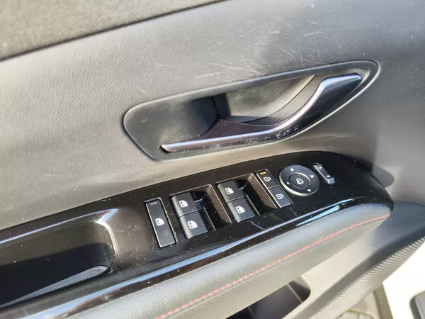 Hyundai Tucson 1.6 T-GDI/118kW N-Line DCT - foto 32