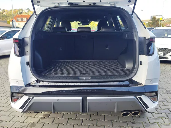 Hyundai Tucson 1.6 T-GDI/118kW N-Line DCT - foto 9