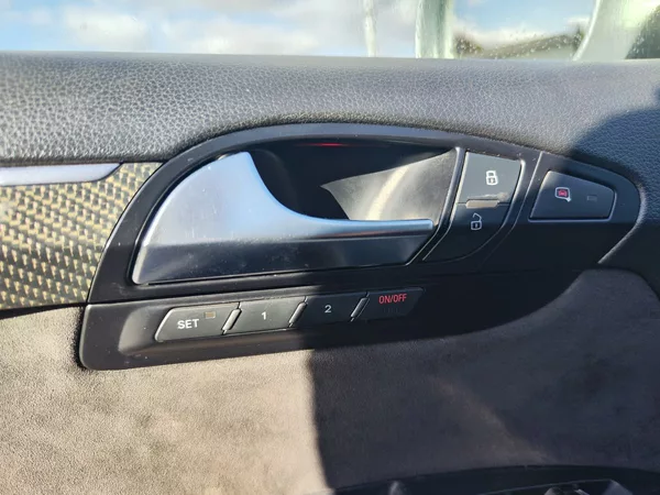 Audi Q7 3.0 TDI/180kW S-Line 4x4 AT - foto 42