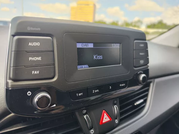 Hyundai i30 1.5i/81kW Start - foto 14