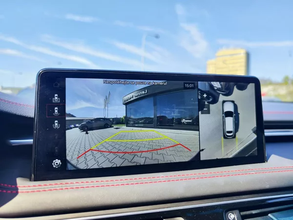 Genesis G70 2.2D/147kW RWD Sport Line - foto 26