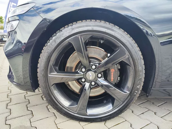 Genesis G70 2.2D/147kW RWD Sport Line - foto 39