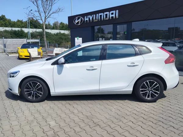 Volvo V40 2.0 TDI/110kW - foto 8