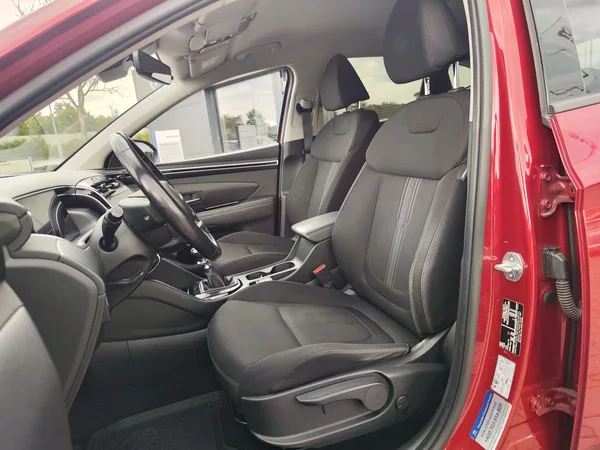 Hyundai Tucson 1.6 T-GDI/110kW Smart Navi 4x4 - foto 15