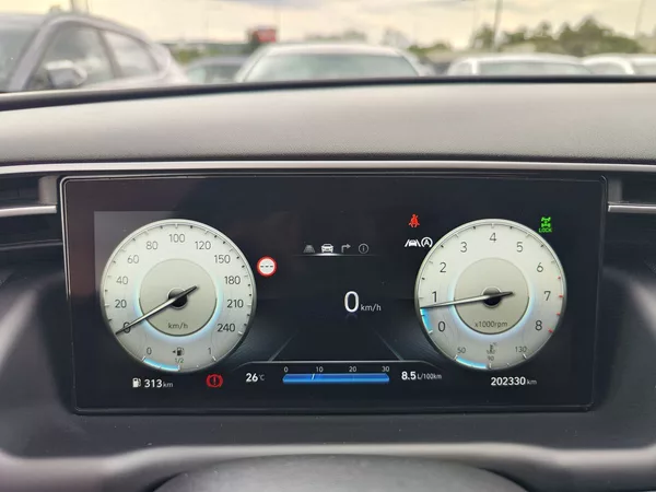Hyundai Tucson 1.6 T-GDI/110kW Smart Navi 4x4 - foto 17