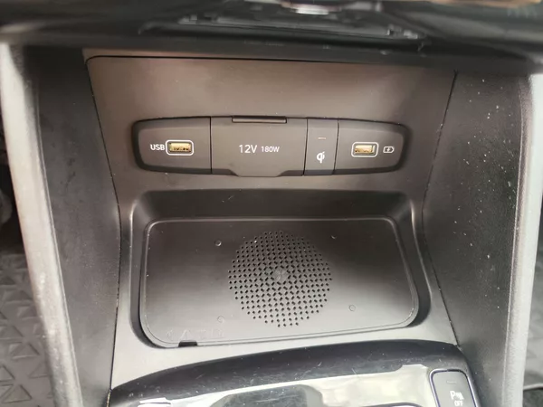 Hyundai Tucson 1.6 T-GDI/110kW Smart Navi 4x4 - foto 23