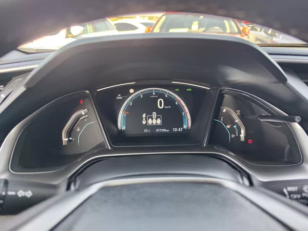 Honda Civic 1.0 i-VTec/93kW Elegance - foto 14