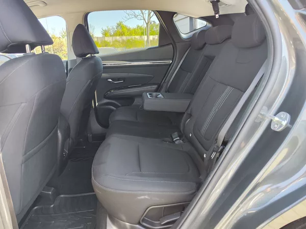 Hyundai Tucson 1.6 CRDI/100kW Smart Navi DCT - foto 10