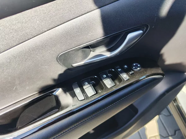 Hyundai Tucson 1.6 CRDI/100kW Smart Navi DCT - foto 30