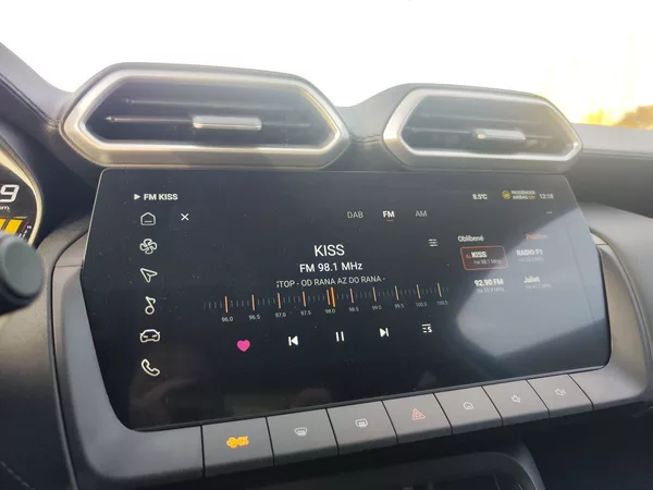 MG ZS 1.5i/85kW Elegance NOVÝ VŮZ - foto 15