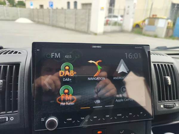 2.2 HDI/96kW D-Line Roadcamp - foto 17