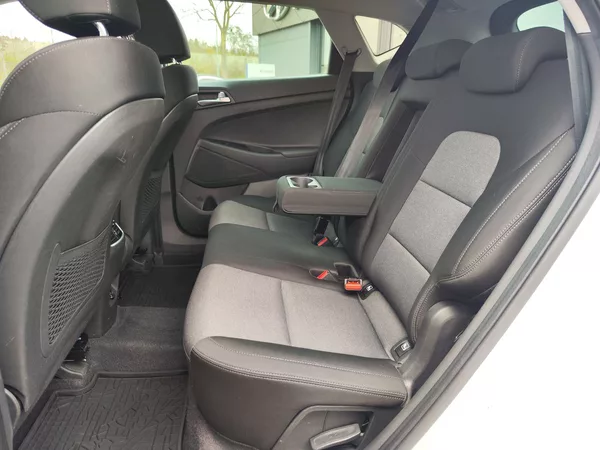 Hyundai Tucson 2.0 CRDI/136kW Adventure DCT - foto 11