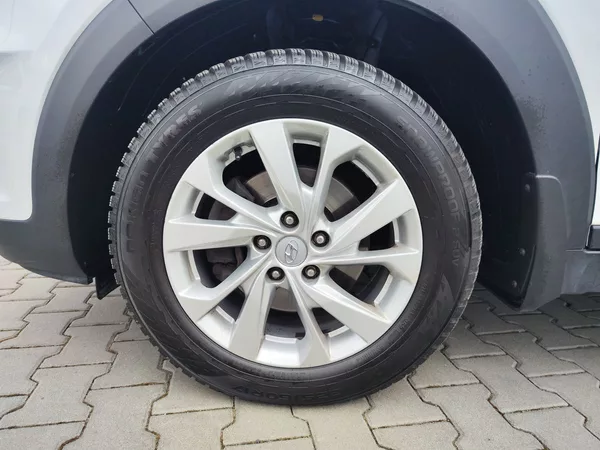 Hyundai Tucson 2.0 CRDI/136kW Adventure DCT - foto 26
