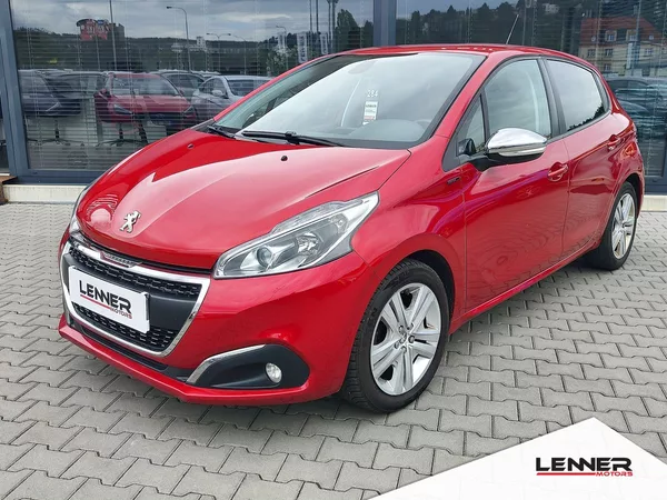 Peugeot 208 1.2 PureTech/61kW SIGNATURE