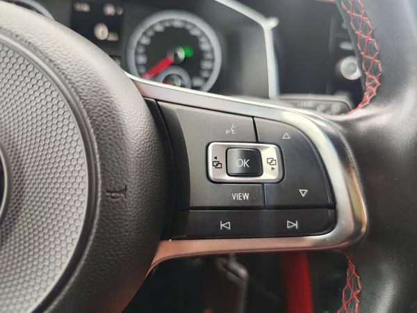 Volkswagen Polo 2.0 TSi/147kW GTI DSG - foto 22