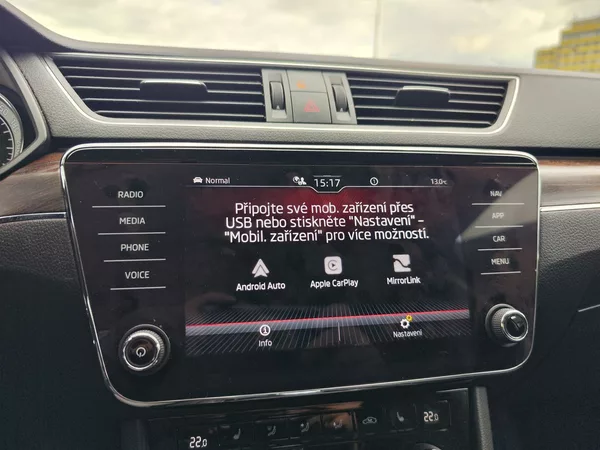 Škoda Superb 2.0 TDi/147kW Scout DSG 4x4 - foto 21
