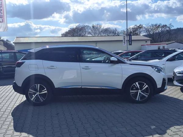 Peugeot 3008 1.5 BlueHDi/96kW Allure S&S AT - foto 4