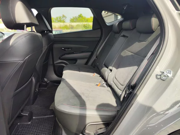 Hyundai Tucson 1.6 T-GDI/118kW N-Line - foto 13