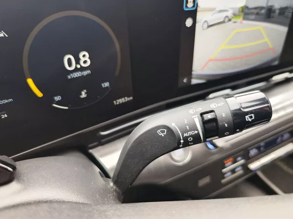 Hyundai Kona 1.6 T-GDI/145kW Smart - foto 29