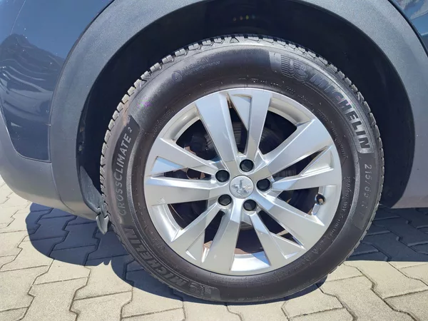 Peugeot 3008 1.6 HDI/88kW Active - foto 29