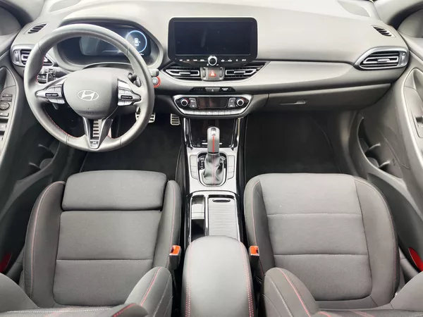 Hyundai i30 1.5 T-GDI/103kW N-Line DCT - foto 12