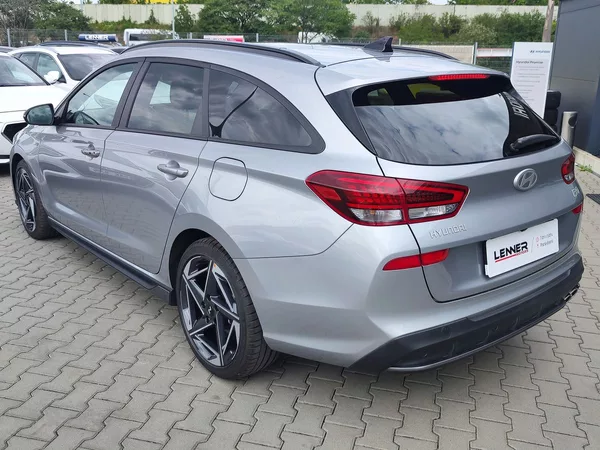 Hyundai i30 1.5 T-GDI/103kW N-Line DCT - foto 7
