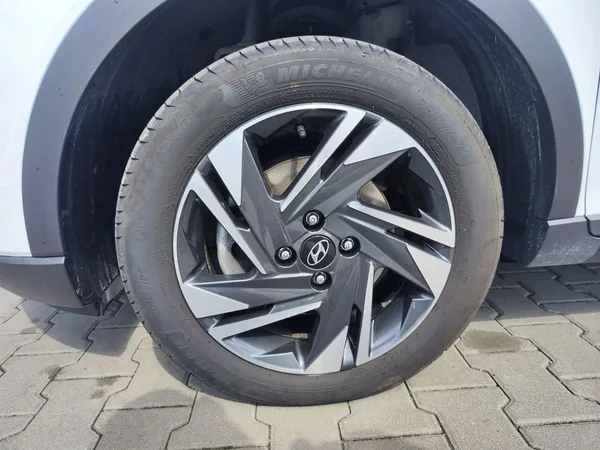 Hyundai Bayon 1.0 T-GDI/74kW Comfort - foto 25