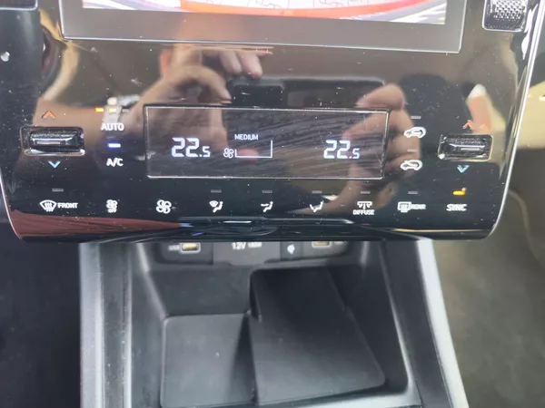 Hyundai Tucson 1.6 T-GDI/110kW Smart DCT MHEV - foto 18
