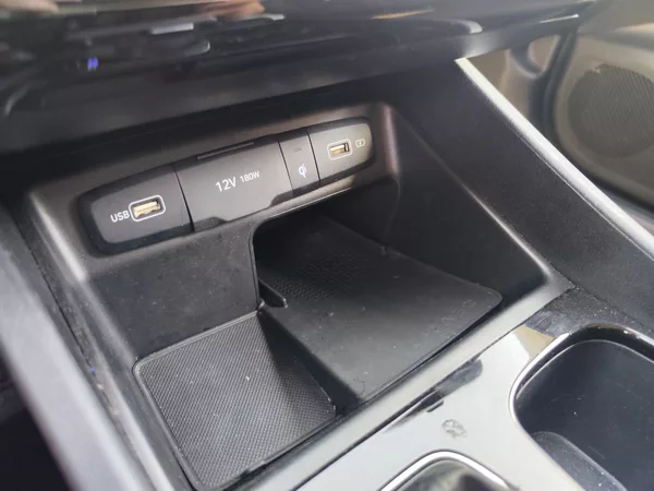 Hyundai Tucson 1.6 T-GDI/110kW Smart DCT MHEV - foto 19