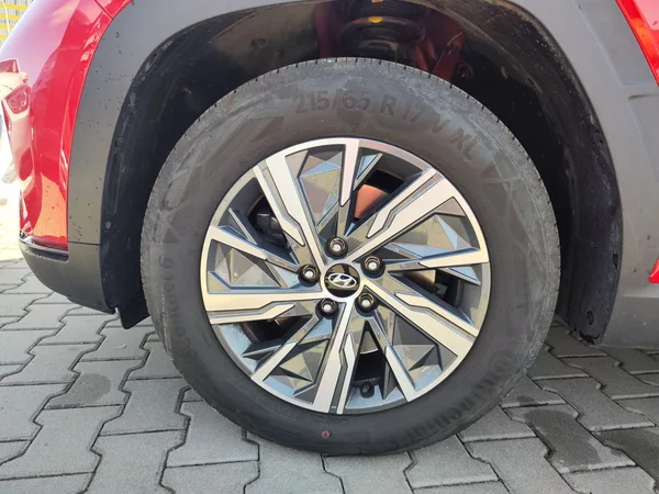 Hyundai Tucson 1.6 T-GDI/110kW Smart DCT MHEV - foto 29