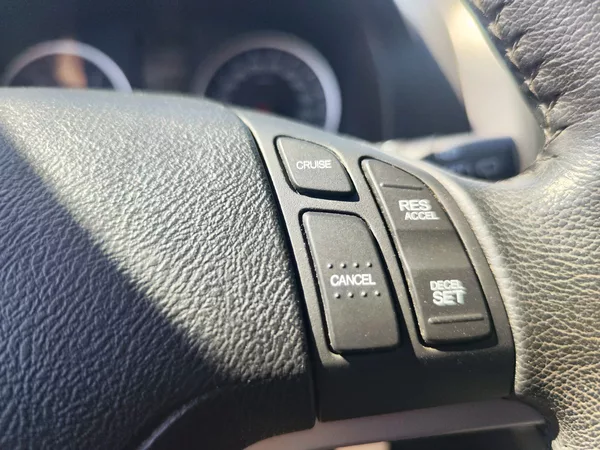 Honda CR-V 2.2 i-CDTI/103kW Executive 4x4 - foto 19