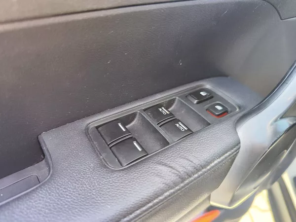 Honda CR-V 2.2 i-CDTI/103kW Executive 4x4 - foto 23