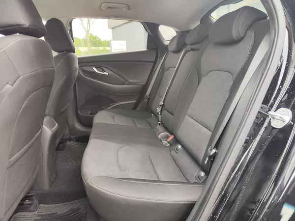 Hyundai i30 1.5 T-GDi/117kW Smart MHEV - foto 11