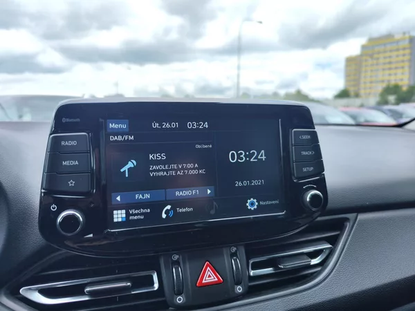 Hyundai i30 1.5 T-GDi/117kW Smart MHEV - foto 15