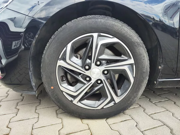 Hyundai i30 1.5 T-GDi/117kW Smart MHEV - foto 29