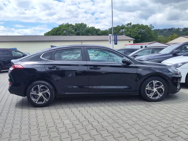 Hyundai i30 1.5 T-GDi/117kW Smart MHEV - foto 4