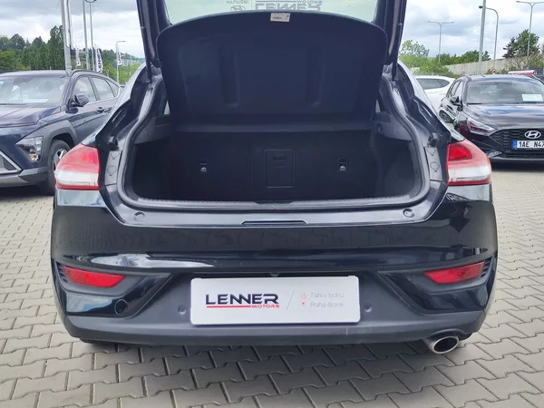 Hyundai i30 1.5 T-GDi/117kW Smart MHEV - foto 9