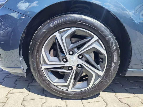 Hyundai i30 1.0 T-GDi/88kW Comfort DCT - foto 24