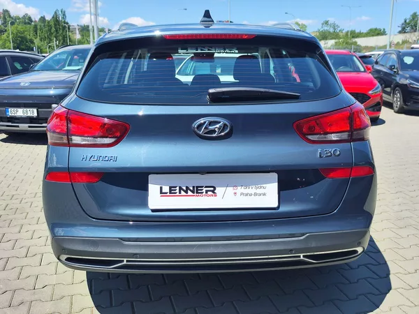 Hyundai i30 1.0 T-GDi/88kW Comfort DCT - foto 6