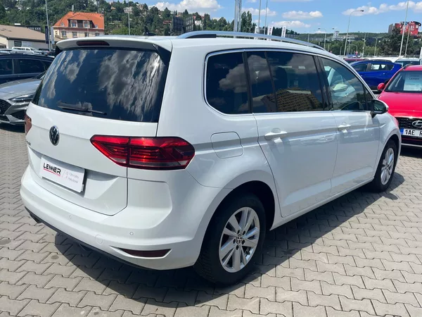 Volkswagen Touran 2.0 TDI/110kW Comfortline DSG - foto 20